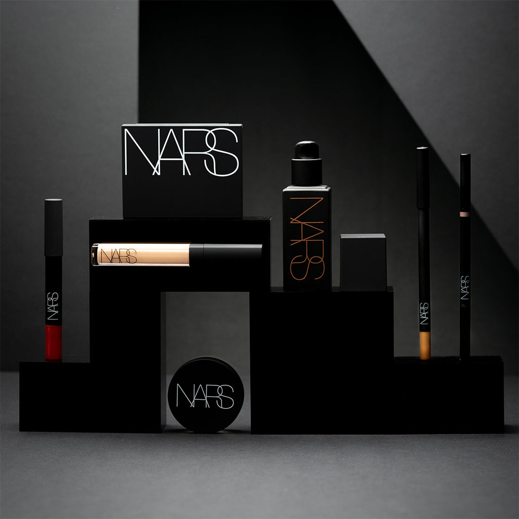 Caja de Belleza NARS x Cohorted Edición Limitada Caja de Belleza NARS x Cohorted Edición Limitada