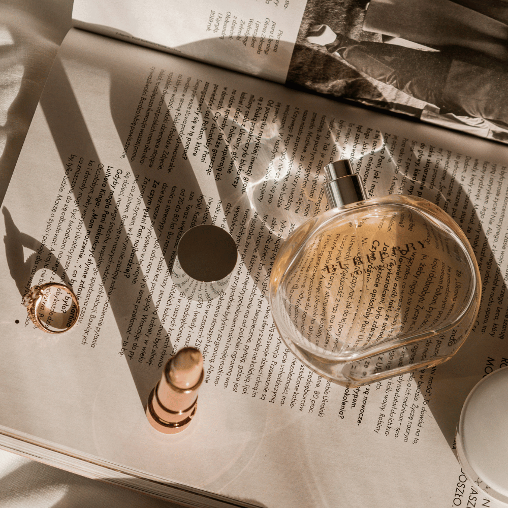 Choosing the Best Beauty Box for Women: Skincare vs. Makeup Mystery.